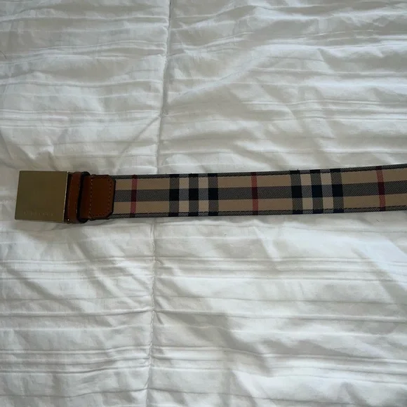 Burberry Belt - Picture 2 of 8